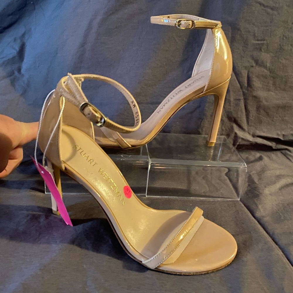 Stuart Weitzman Nudisong Sandals | 4.5